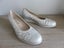 PITILLOS, STYLISH WHITE/GREY TWO-TONE MED WEDGE HEELS, SZ 9/10 (41) Carousel 2
