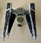 LEGO Star Wars - Mandalorian Fang Fighter vs. TIE Interceptor™ 75348 Carousel 6