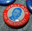 George WALLACE, Le May, McGovern, & Dewey VARIOUS Political PIN BACKS Pogs Pins Carousel 2