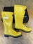 Skellerup Quatro Dielectric Gumboot Size US7 NZ6 15” Knee Carousel 6