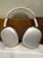 Airpod Max 1st Gen - Silver Carousel 3