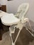 Geo feeding highchair Carousel 2