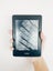 Amazon kindle Paperwhite EY21 Carousel 1