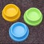 Anti-Ant Pet Food Bowl – Durable Plastic Spill-Proof – Green Carousel 1