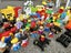 100s of pieces of DUPLO Carousel 6