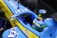 Minichamps 1/43 Renault R25 #6 Giancarlo Fisichella F1 2005 Carousel 12
