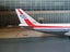 Scale 1/400 Dragon Wings - Boeing B747-100 Wardair Canada Carousel 5