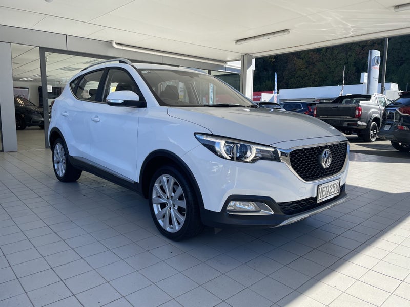 MG ZS
