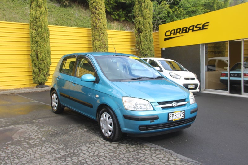 2005 Hyundai TB