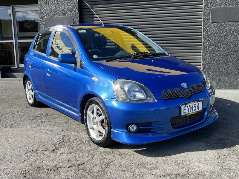 2002 Toyota Vitz