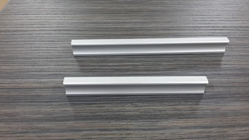 Handles - 96mm Alluminium handles Carousel 2