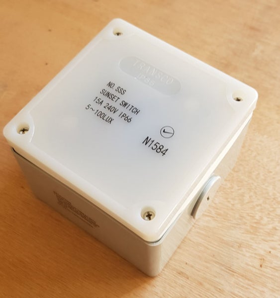 Sunset Switch 15A 240V IP66 Carousel 1