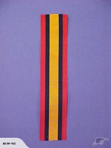 BOER WAR QUEEN'S SOUTH AFRICA MEDAL RIBBON Carousel 1