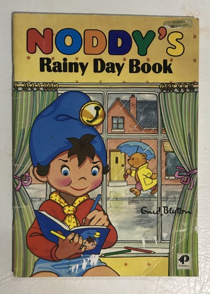 Noddy's Rainy Day Book Carousel 1