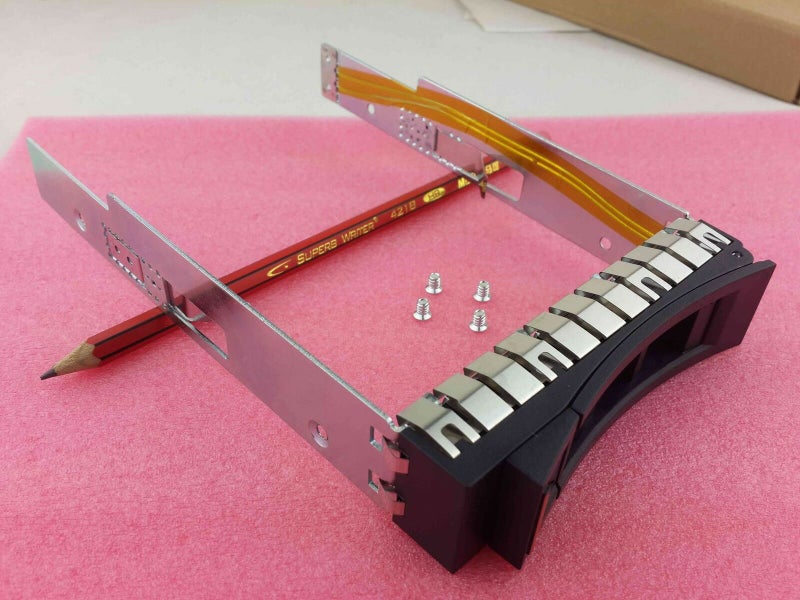 IBM 69Y5284 69Y5634 3.5" SAS SATA Drive Tray Caddy x3500 x3530 x3550 x3630 M4 Carousel 2