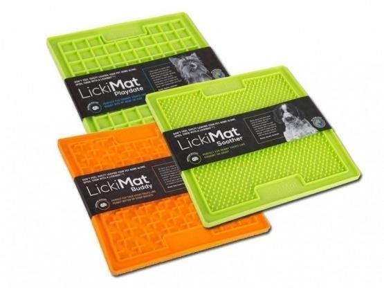 Lickimat for Dogs and cats Carousel 1