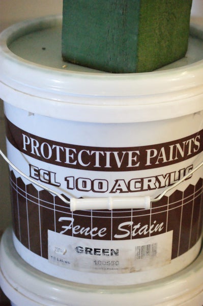 PAINT 10 LTRS PROTECTIVE FENCE STAIN GREEN Carousel 1