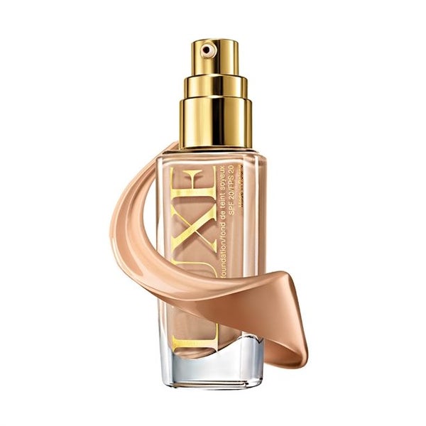 Avon Luxe Silken Foundation SPF20 Carousel 1