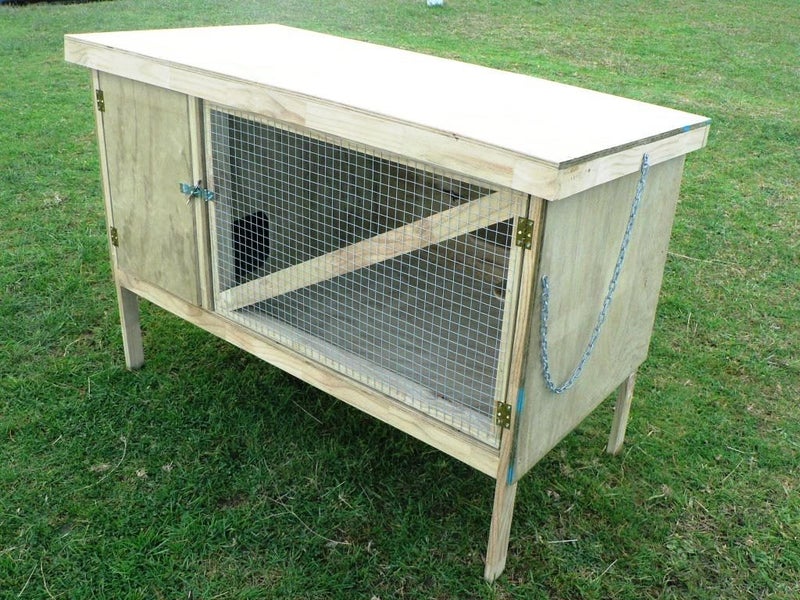 Rabbit Hutch, Quality Ply & Mesh, on Legs, New Carousel 1