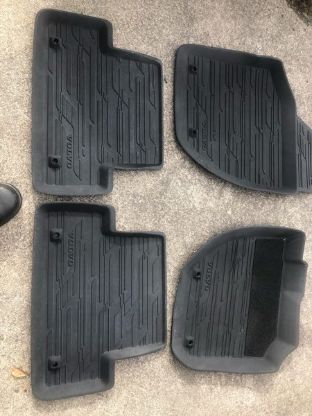 Volvo V40 60 Rubber Car Mats Trade Me