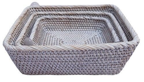 Set of 3 Rattan Basket Carousel 1