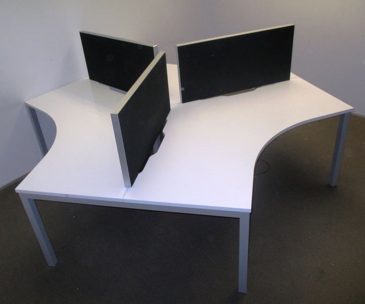 Compact L Shape 3 Desk Pod Trade Me