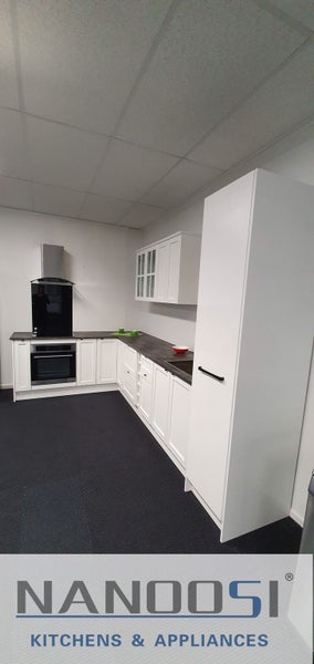 Kitchen Lacquer Painted All ASSEMBLED With Formica Bench-Top Display Unit Carousel 1