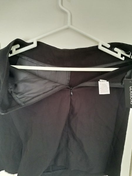 Skirt Black with Pockets and Folds Carousel 3