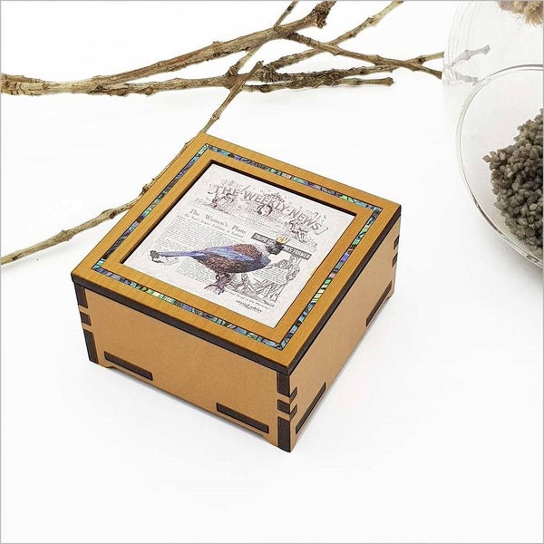 Small Trinket Box: Vintage Tui Carousel 1