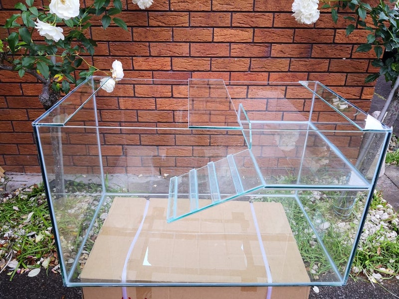 Turtle tank 900x450x450 Carousel 2