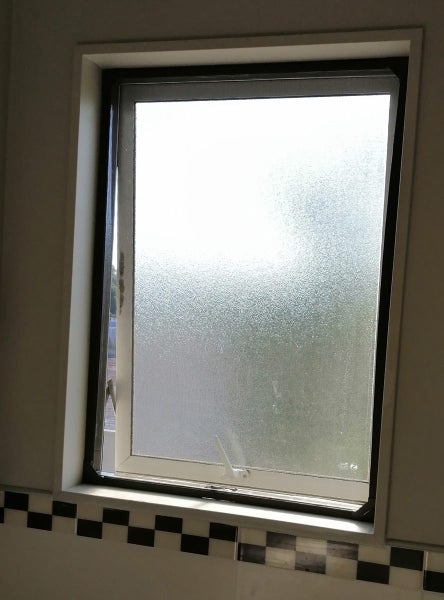 Magnet Window Screen Carousel 1