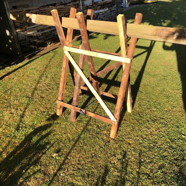 Chainsaw trestle firewood saw horse. New. Log lifter. Carousel 2
