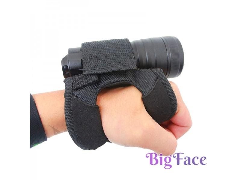 2PCS Hand Free Light Holder Soft Glove For SCUBA Diving Light Dive Torch On The Carousel 2