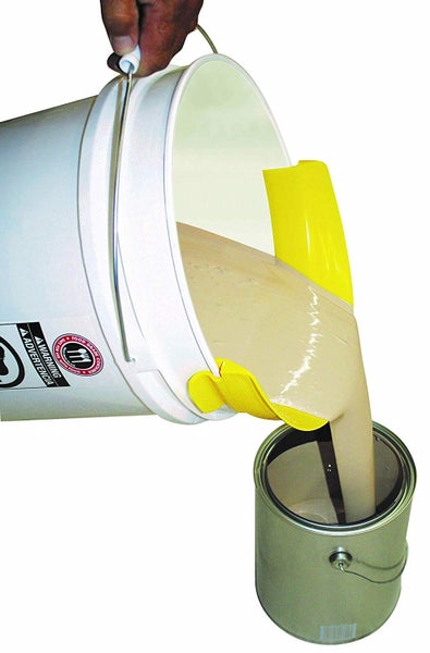 Large Bucket Paint Pouring Spout - up to 20LT size tin Carousel 2