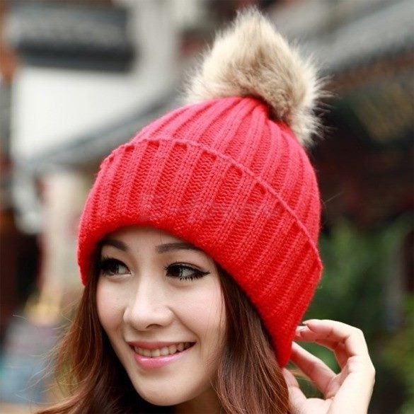 Beanie Pom Pom Beanie REDUCED PRICE 3 colours available62931726713347111