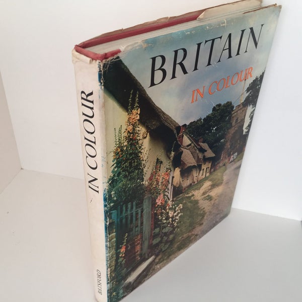 BRITAIN In Colour by R M Lockley 1964 Carousel 2