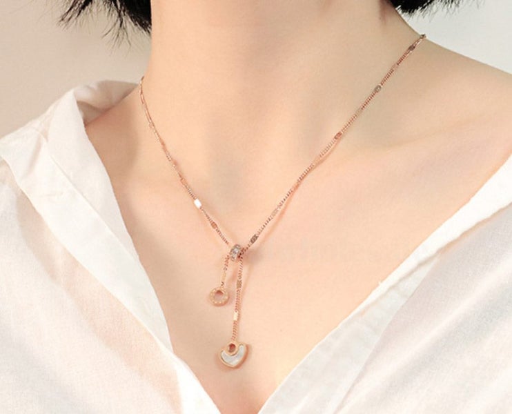Stainless steel Necklace e Rose Gold Plated Heart Pendant Necklace Carousel 3