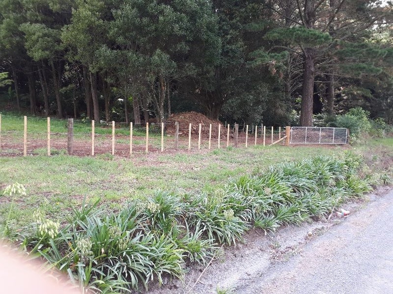 Fencing and lifestyle block maintenance Carousel 2