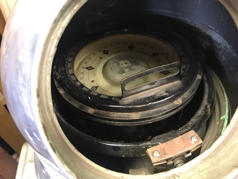 Large ship binnacle/compass [10791] Carousel 2