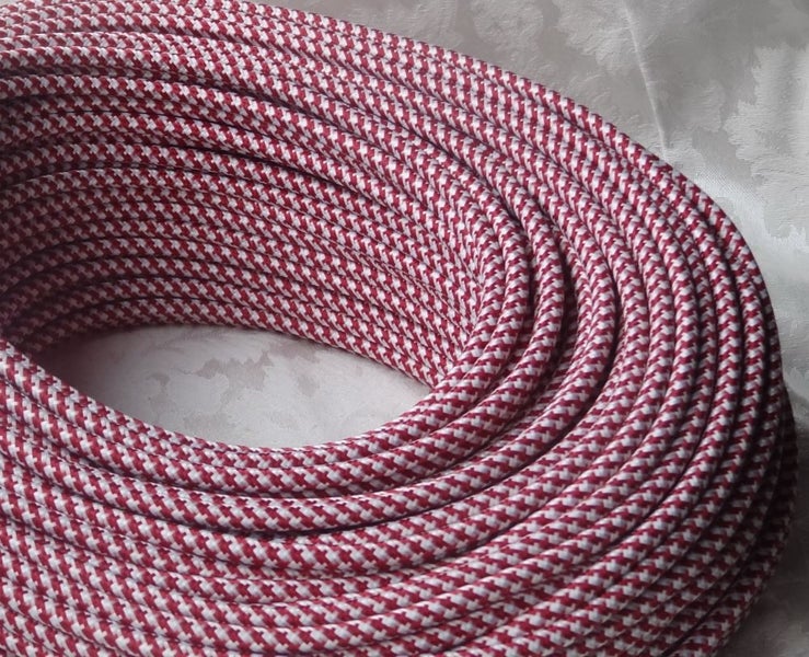 Electrical Fabric Cable / Cord 3-core. White & Red 8-Bit Carousel 1