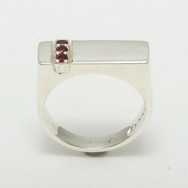 Silver Natural Garnet mens Ring - Hallmarked 925 Sterling Silver Carousel 1