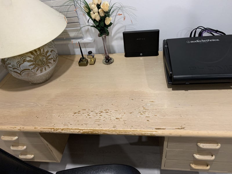 Quality wooden Desk with drawers Carousel 3