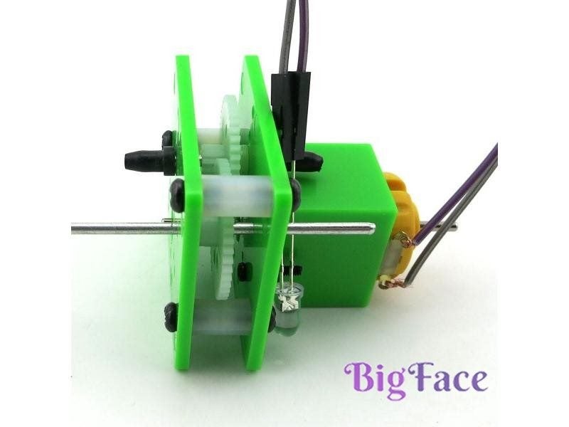 DIY Hand Crank Dynamo Generation Handmade Toy Creative Simple Physics Teaching Carousel 2