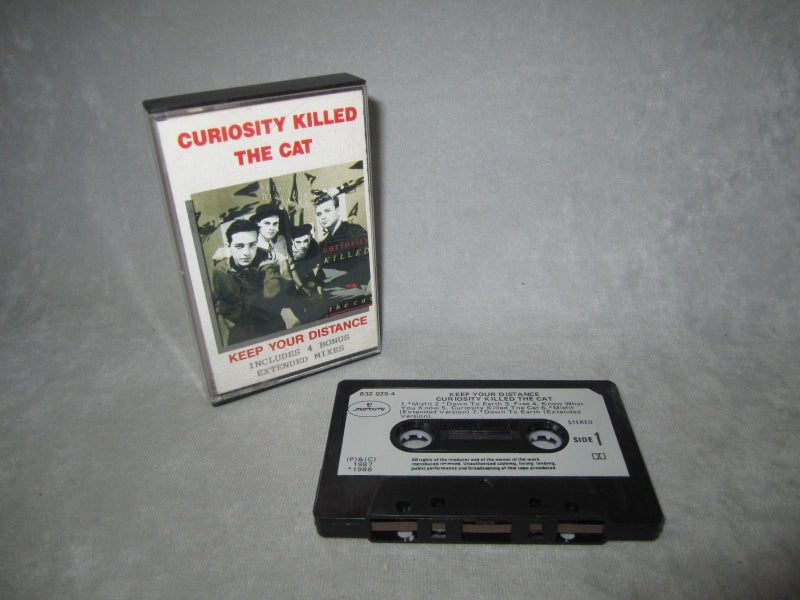 CURIOSITY KILLED THE CAT - Keep your distance (EX) Carousel 1