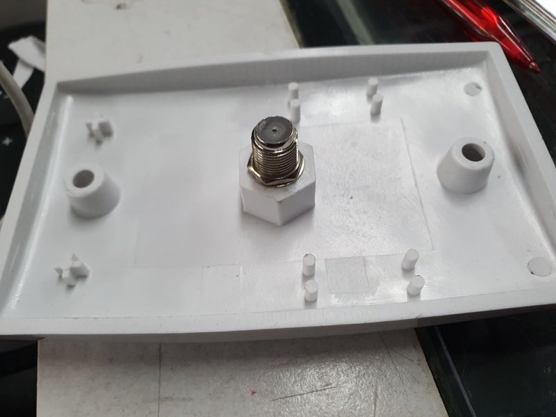 Digital TV ANTENNA Wall Plate Outlet Kit Carousel 2