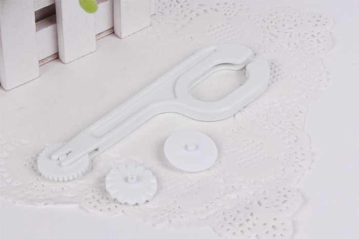 4PCS FONDANT CUTTER & EMBOSSER Carousel 1