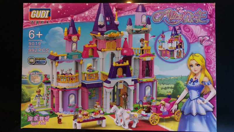 992 pcs Princess Royal Ball Building Blocks Set Carousel 1