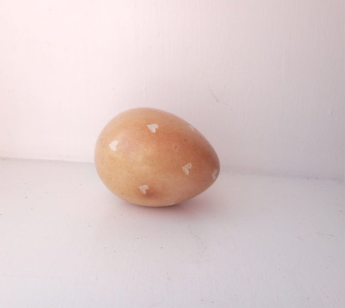 lovely big stone egg Carousel 1