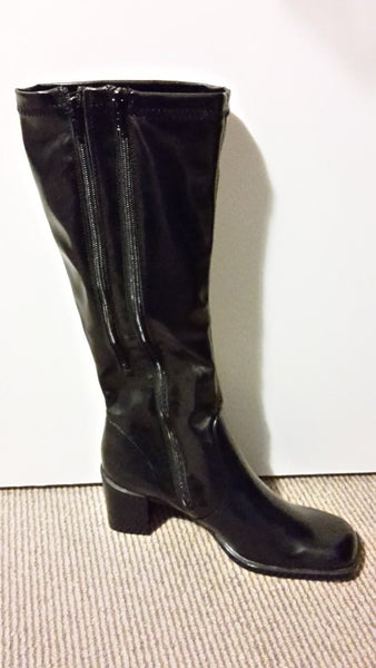 A2 Make Two Wide Calf (Women's) Carousel 3