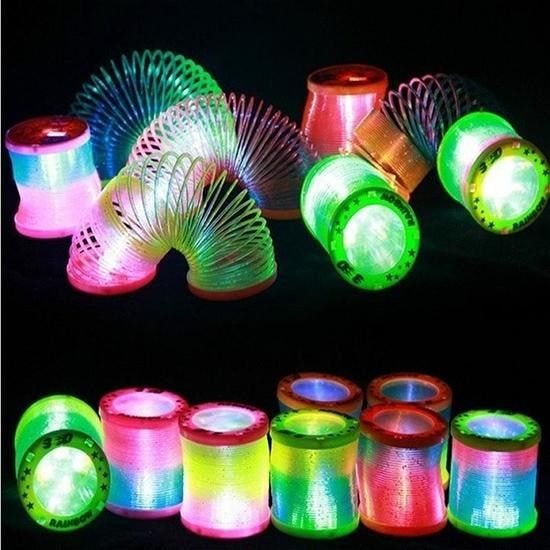 3D Magic Circle Glow Dark Walking Rainbow Spring Toy Circle Slinky Magic Circle Carousel 2
